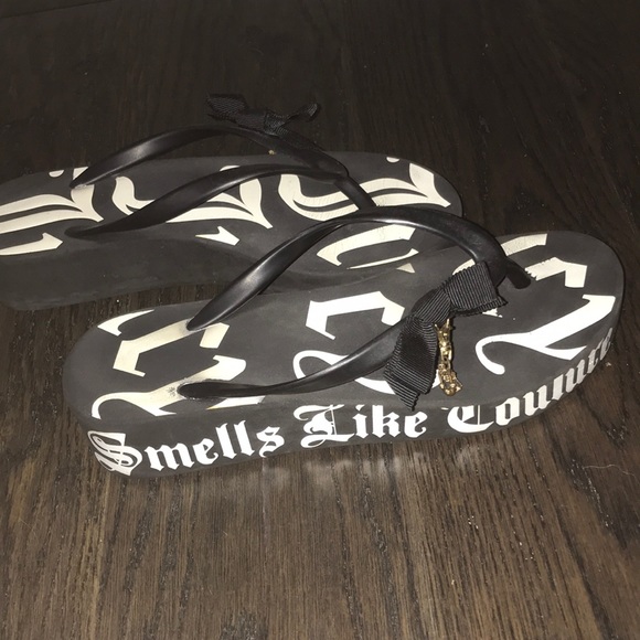 Juicy Couture Sandals - Picture 4 of 5